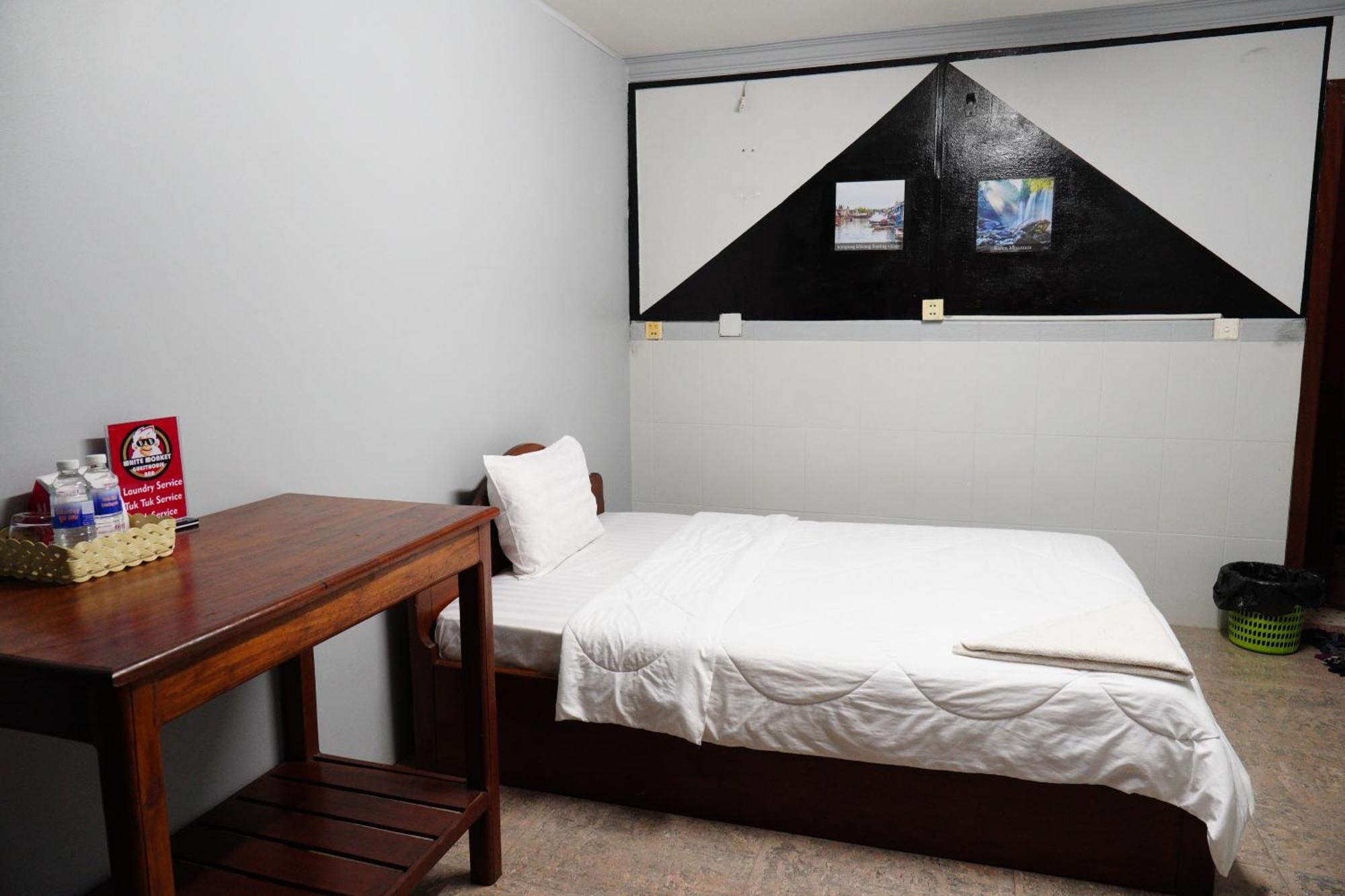 White Monkey Hotel Siem Reap Luaran gambar