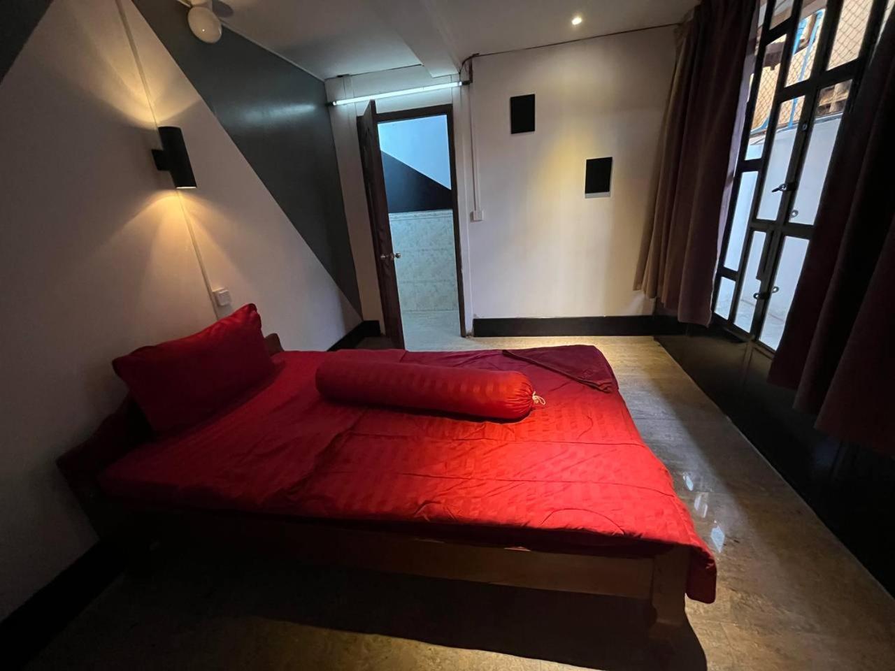 White Monkey Hotel Siem Reap Bilik gambar