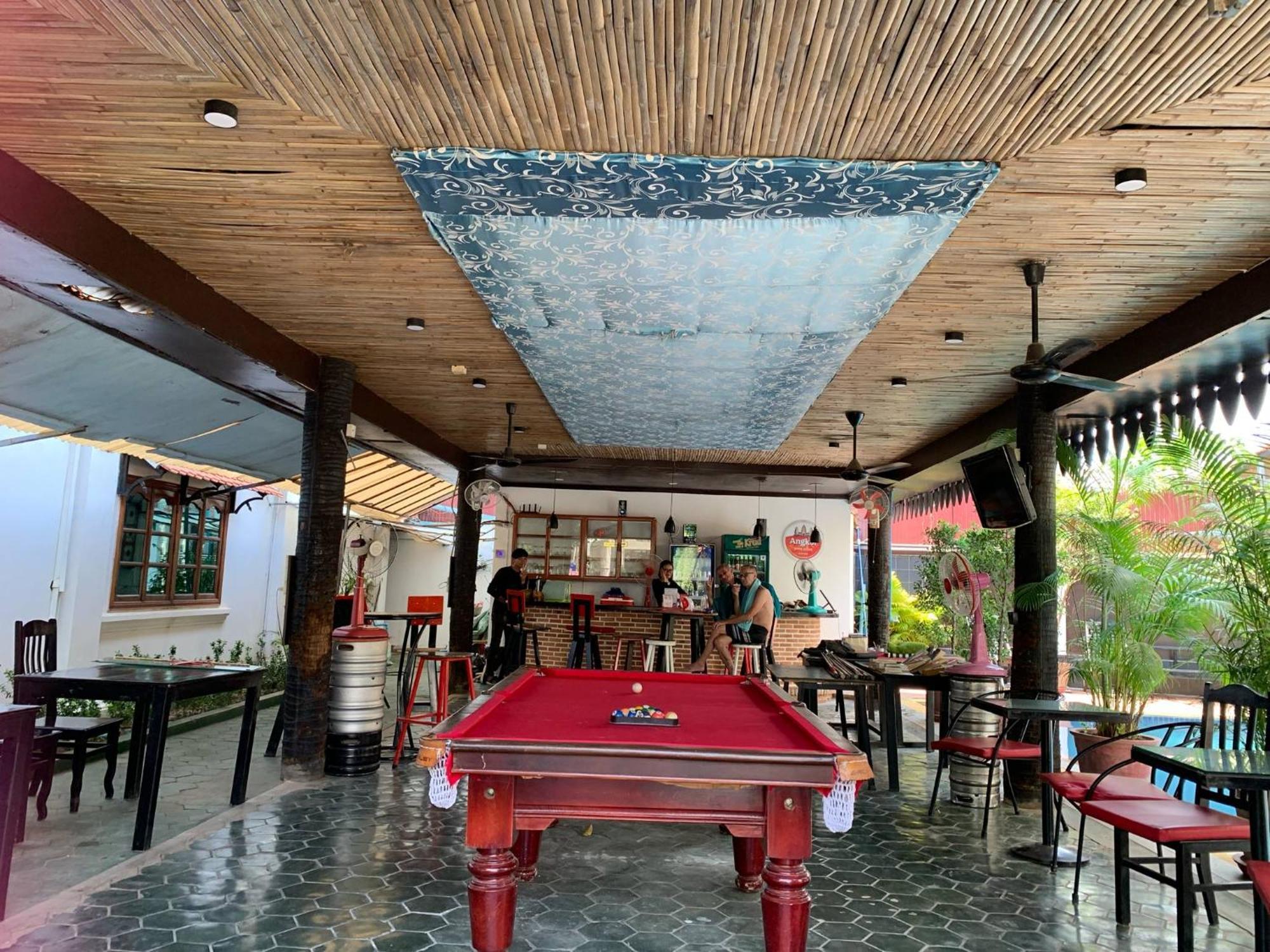 White Monkey Hotel Siem Reap Luaran gambar